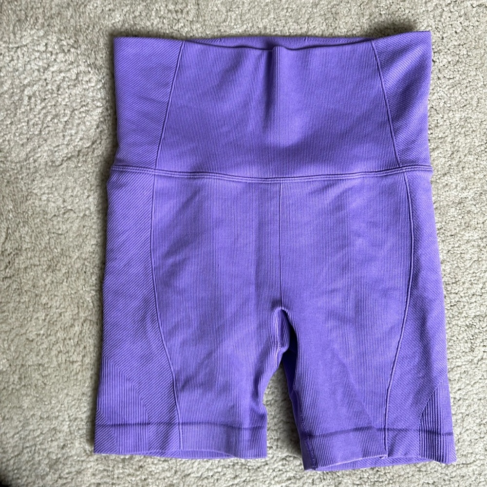 All in motion shorts